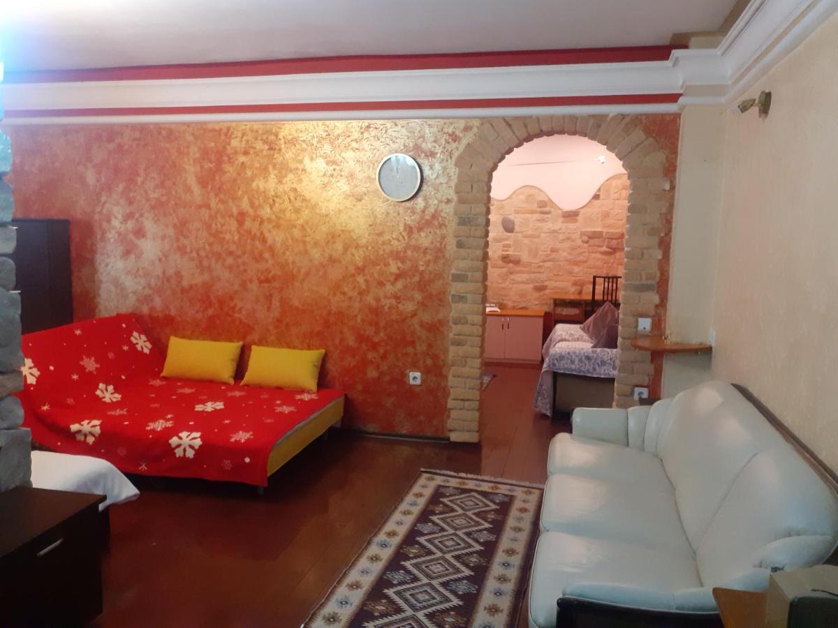 Apartament Central Targu Neamt Exterior photo
